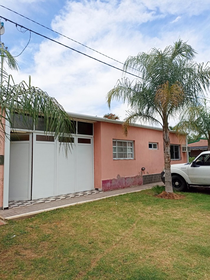 Casa sobre el rio en Helvecia 