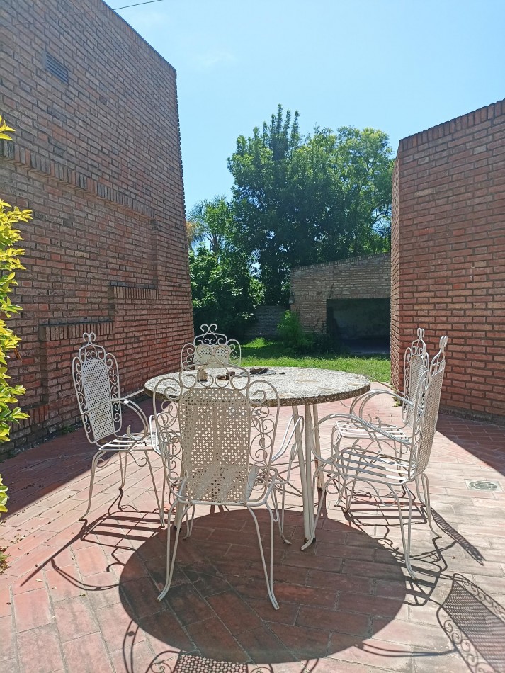 Casa en venta en Helvecia 