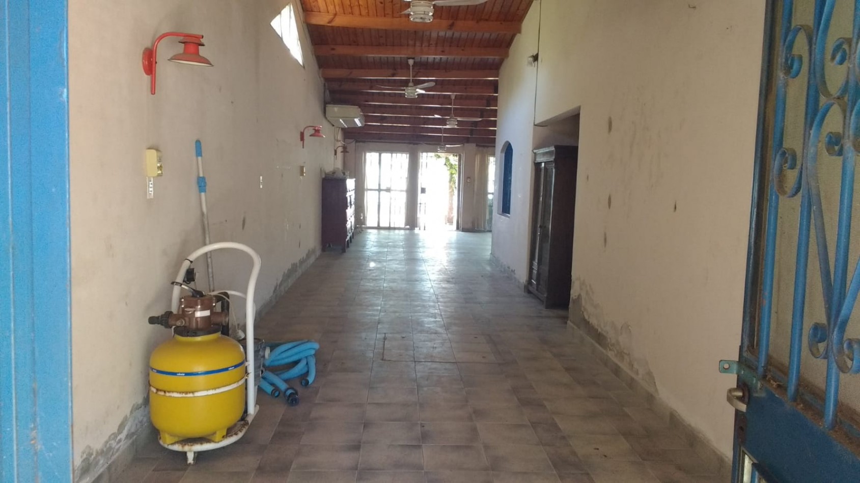 Casa en venta con vista al rio en Helvecia 