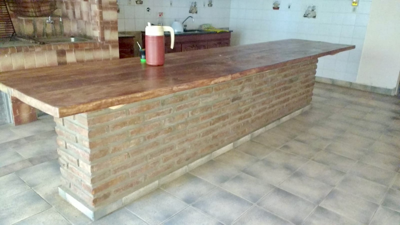 Casa en venta con vista al rio en Helvecia 