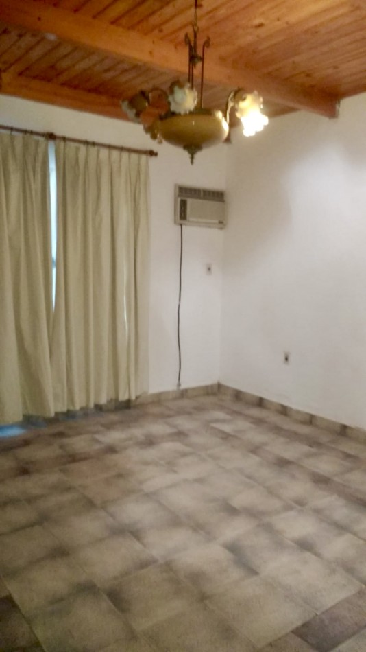 Casa en venta con vista al rio en Helvecia 