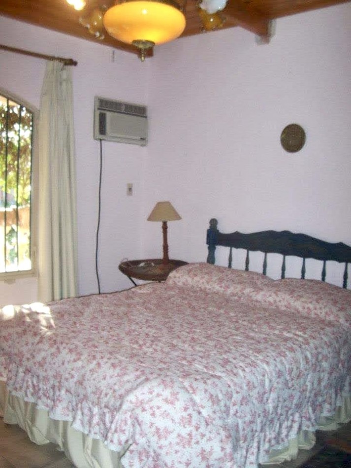 Casa en venta con vista al rio en Helvecia 